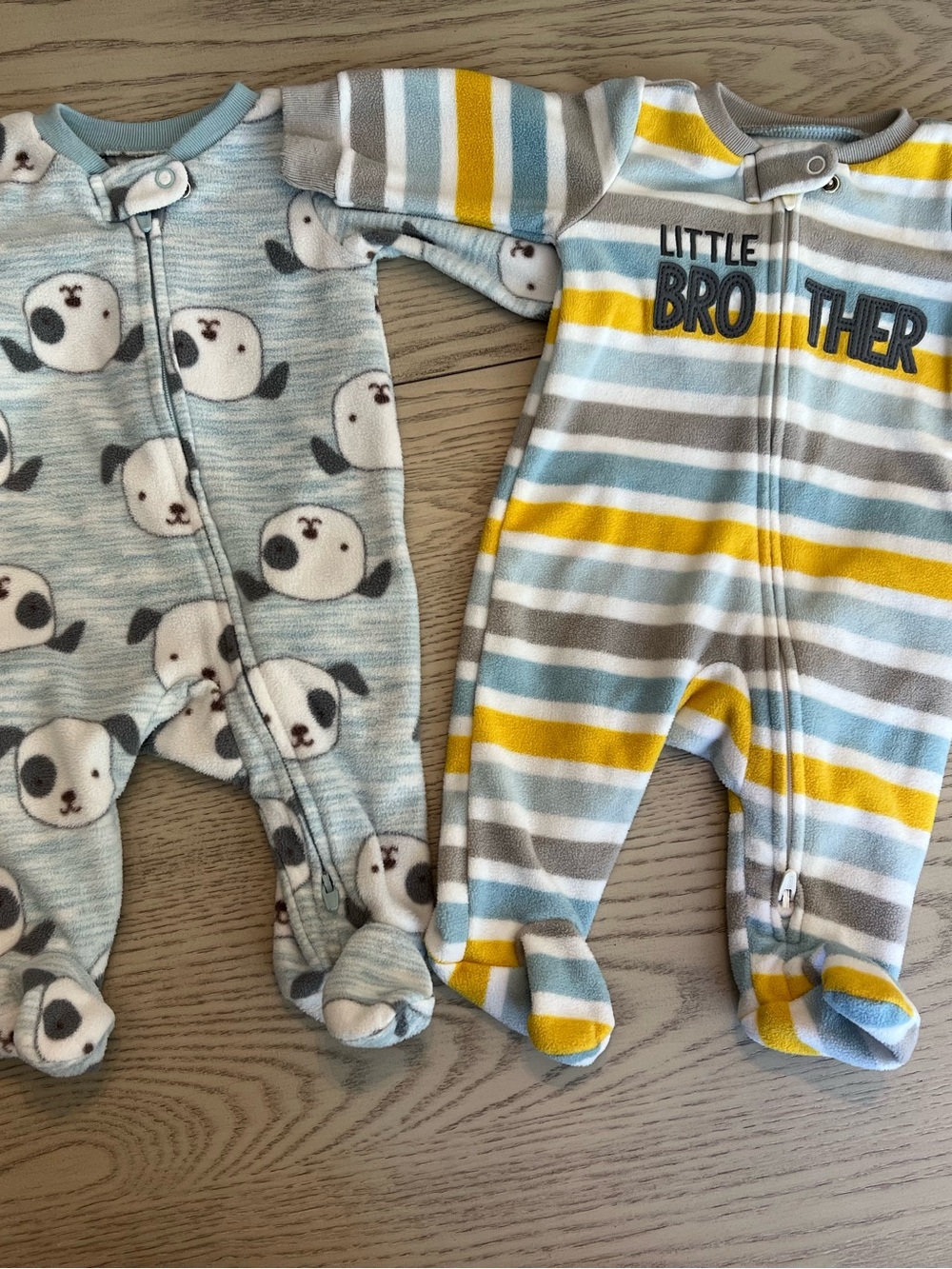 Simple Joys by Carter's baby-boys 2-pack Fleece Footed Sleep Sleepers